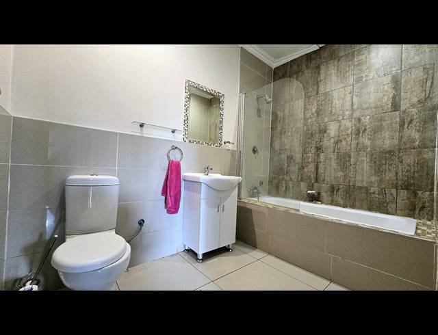 4 BEDROOM HOUSE FOR SALE IN MEYERSPARK
